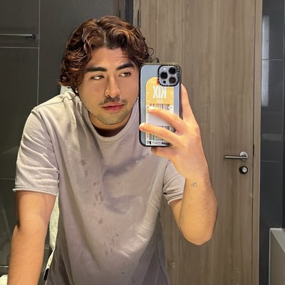 dakislimm's tweet photo. #NewProfilePic https://t.co/lWTVAgsQ7d