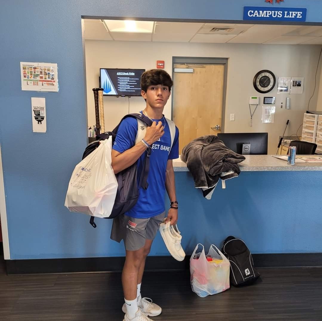 lps_mrswright's tweet photo. JJ loved camp. He still sees his notes. It has been a year. Great program. @IMGAcademy
@IMGABaseRecruit @IMGABaseball https://t.co/7IjMQ6r1TH