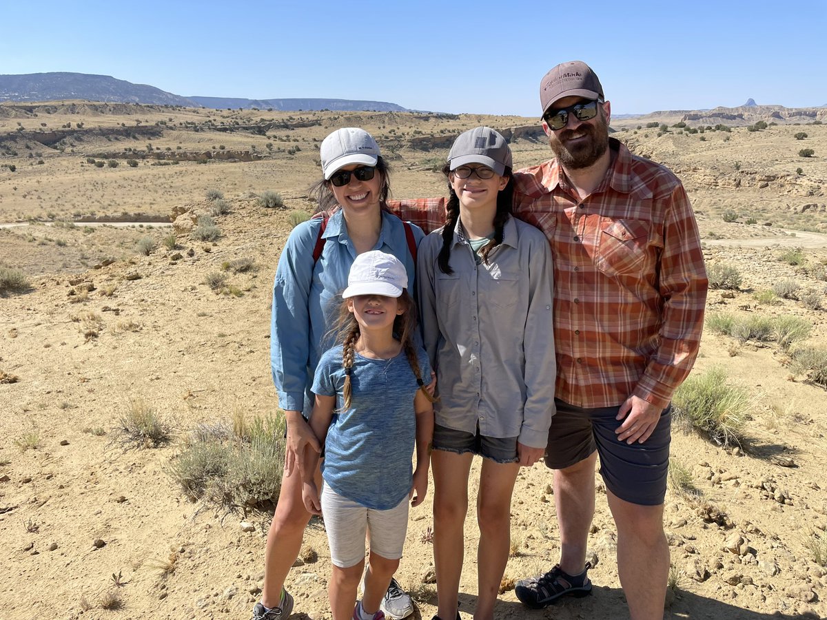 Ms. Hara Anderson tweet media