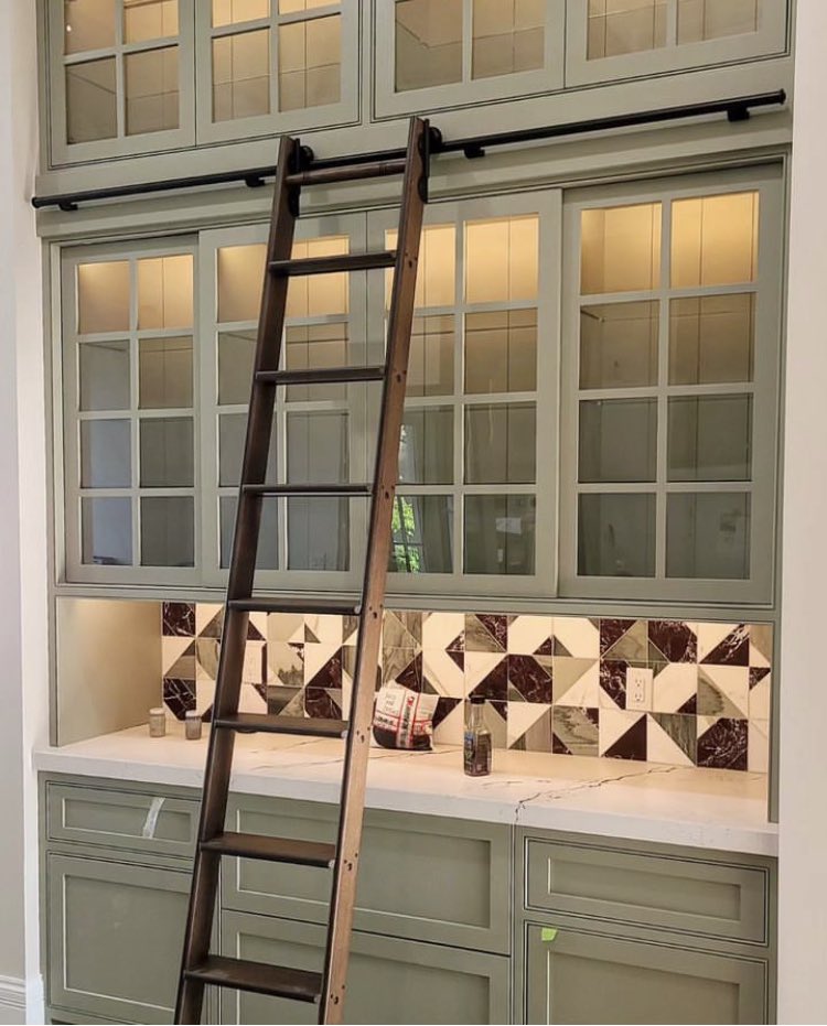 Beautiful tile work AND a library ladder in the kitchen?! Loving the pictures from one of our latest projects. #bloomfieldoriginals #cabinet #interiordesign
#rustickitchen
#customcabinetry #customcabinets
#kitchendesign #kitchen #farmhouse
#modernkitchen #tilekitchen
