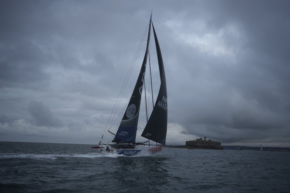 Paprec Arkéa Team (@teampaprecarkea) on Twitter photo 🥈 L’IMOCA Paprec Arkéa a franchi la ligne d'arrivée de la Rolex Fastnet Race 2023 en 2ème position ce lundi 24 juillet après 2j 7h 20m 32.
💪Un final digne d’une Solitaire du Figaro à l’approche de l’arrivée !
🔵<a href="/Paprec_Group/">Paprec Group</a>
🔴<a href="/cmarkea/">Crédit Mutuel Arkéa</a>
⛵<a href="/RORCRacing/">RORC</a> 🥈 L’IMOCA Paprec Arkéa a franchi la ligne d'arrivée de la Rolex Fastnet Race 2023 en 2ème position ce lundi 24 juillet après 2j 7h 20m 32.
💪Un final digne d’une Solitaire du Figaro à l’approche de l’arrivée !
🔵<a href="/Paprec_Group/">Paprec Group</a>
🔴<a href="/cmarkea/">Crédit Mutuel Arkéa</a>
⛵<a href="/RORCRacing/">RORC</a>