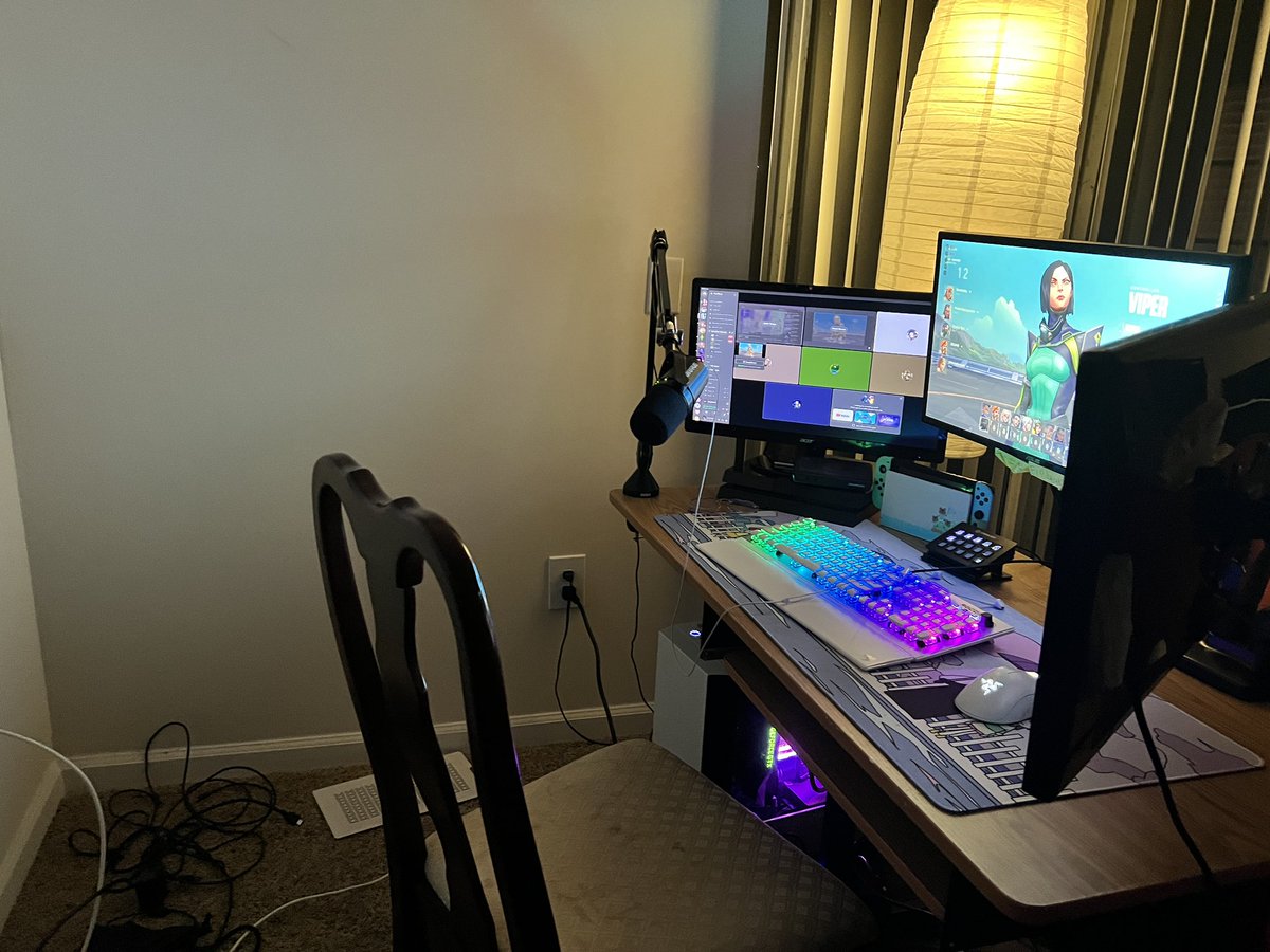 sophiabot tweet media