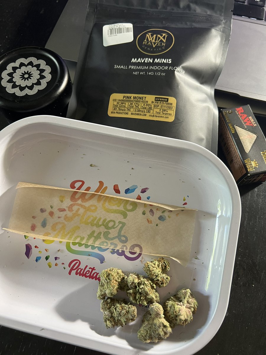 bymjmazzei's tweet photo. Know we gotta get that @MavenGenetics in on a Monday ๐ฅ๐ฅ๐ฅ @NugLifeClub #nuglifeclub @RAWLIFE247 https://t.co/QeTwIUjjn8