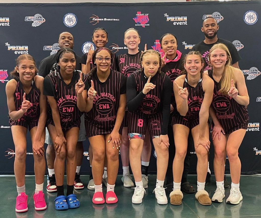 Love these girls. Didn’t finish the way we wanted to for our last tournament but they fought good and hard all year. Can’t wait to get better with them through the year and we come back even better next year @EWA_Basketball