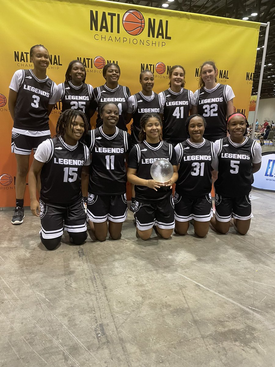 LaQaya Gold (@laqayag) on Twitter photo We ended our season with a BANG ‼️
We won 2 Championships in Florida. My last AAU season 🥺🥺 <a href="/LvilleLegendGBB/">Louisville Legends GBB Program</a> 9-0 We ended our season with a BANG ‼️
We won 2 Championships in Florida. My last AAU season 🥺🥺 <a href="/LvilleLegendGBB/">Louisville Legends GBB Program</a> 9-0