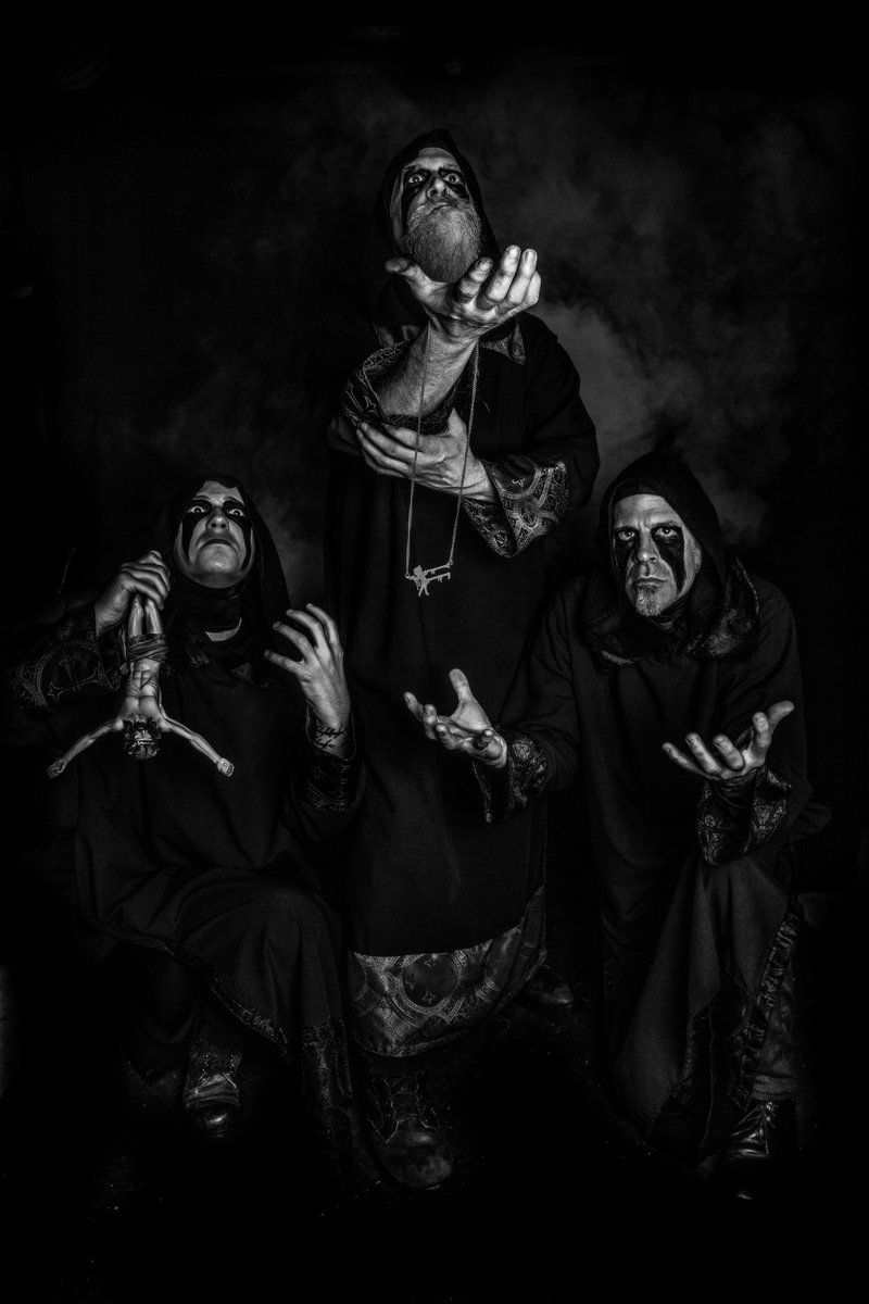 SeasonofMist's tweet photo. No one loves to watch the good lord suffer quite like PROFANATICA.
Listen to "The First Fall" on our YouTube channel.
https://t.co/x4imuYydt1
Pre-order 'Crux Simplex': https://t.co/36HjTleG7R
#profanatica #cruxsimplex #thefirstfall #blackmetal https://t.co/OmicW7aQwI