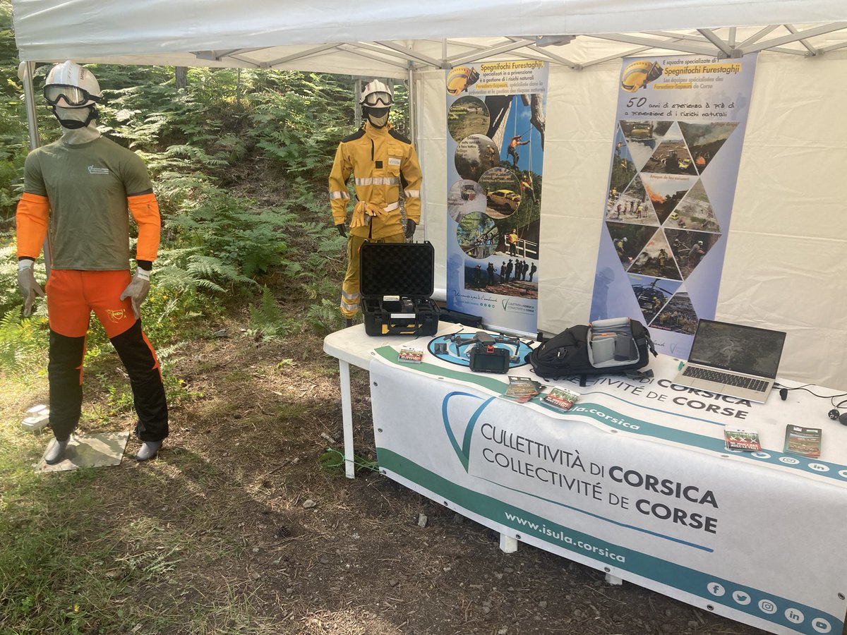 BColombani's tweet image. Présent à la foire de Vezzani pour présenter l’action des forestiers sapeurs de la Collectivité de Corse #Forsap