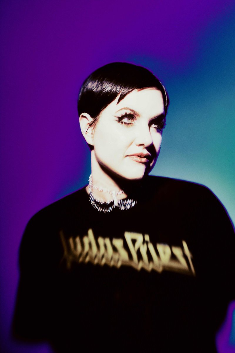 95bFM (@95bfm) on Twitter photo 95bFM presents <a href="/lilgoldenbook/">Princess Chelsea</a> at Neck of the Woods on Thursday, 12 October
Princess Chelsea is touring the motu this year to play the <a href="/IndiesNZ/">Independent Music NZ</a> Taite Music Prize album Everything is Going to be Alright. Holy smokes!
📲 For more info head to 95bFM.com 95bFM presents <a href="/lilgoldenbook/">Princess Chelsea</a> at Neck of the Woods on Thursday, 12 October
Princess Chelsea is touring the motu this year to play the <a href="/IndiesNZ/">Independent Music NZ</a> Taite Music Prize album Everything is Going to be Alright. Holy smokes!
📲 For more info head to 95bFM.com