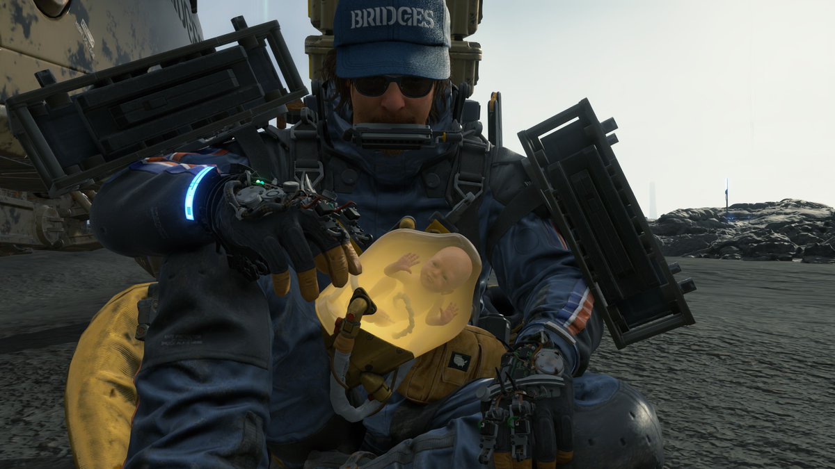 Tristan_JVShow's tweet photo. J'ai quelques sessions de retard !
Celle du 16/07, 19ème étoiles avec mon niveau !
Une petite mélodie à l'harmonica pour le BB et c'est quoi cette quantité de Cristaux chiraux 👀 ?

#DeathStranding #KojimaProductions #HideoKojima #NormanReedus #DirectorCut #DeathStrandingDC https://t.co/fQNx4UuDAk