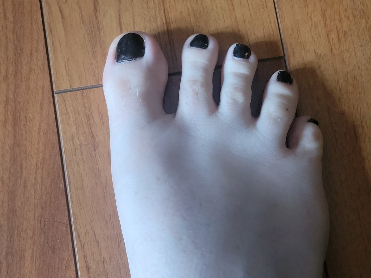 SoleToeSmith's tweet photo. #FootLove #footfetish #feet #footfetishnation #toes  #foot  #feetporn #feetlovers #feetworship #feetpics  #barefeet  #barefoot #soles
#feetcontent #FeetFetishCommunity #feetfinder
#feet_lover
#feet_pic #feet_lover https://t.co/Q7veQWB0vj