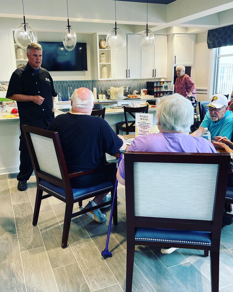 HamiltonOutlook's tweet photo. Thanks for Chef Matt for coming out this evening with Chefs for Seniors. #cooking #meals #chefsforseniors #nowleasing #55andbetter https://t.co/oDwePm5dHd