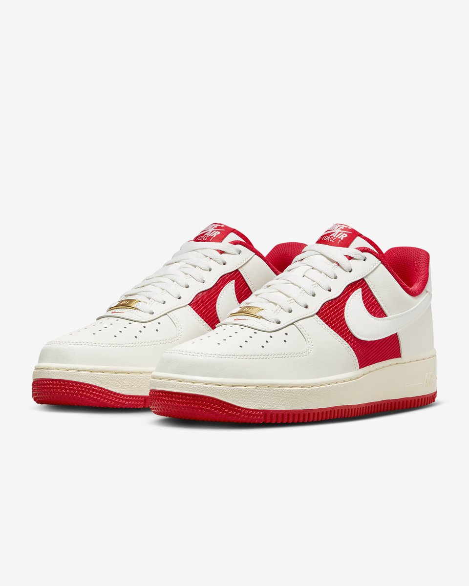 Dropped via Nike US
Air Force 1 ’07 ‘Athletic Department’
=> https://t.co/zrxqojdHEP https://t.co/e2pVVSA718