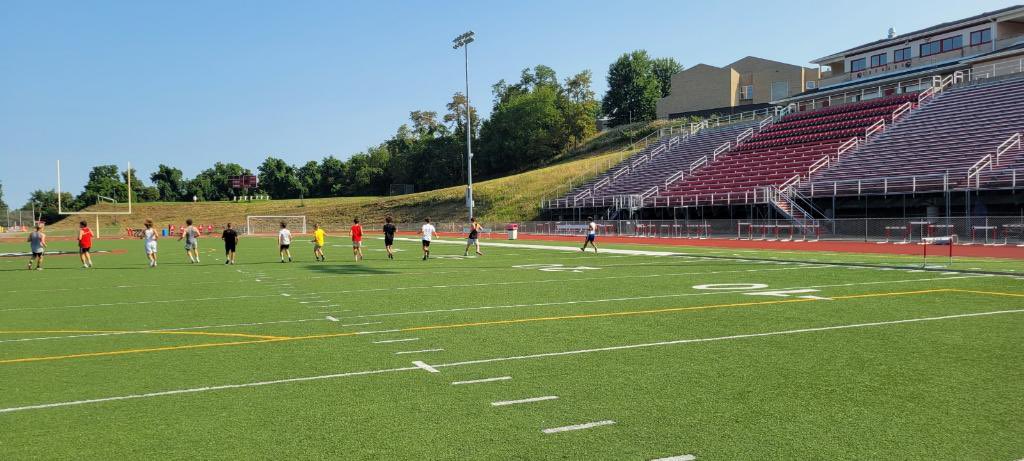 CharleroiSoccer's tweet photo. The boys have been putting in work all summer and kicked off a week of 2 a day conditioning sessions. #unfinishedbusiness 💚

@MVI_sports 
@pghsoccernow https://t.co/UzCWfvObHv