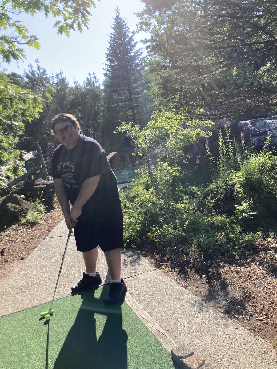 MichaelDaGaymer's tweet photo. I went out yesterday to go swimming and then took a trip to Kimball Farm playing in the Arcades and then Mini-Golfing. It was a good mental health day and just really good to get out 😄🏊♂️💰🕹️🏌️♂️⛳️ #Swimming #Swim #Pool #Arcades #Arcade #MiniGolf #Golf #MentalHealthDay #KimballFarm https://t.co/3XkkQ0qmQ6