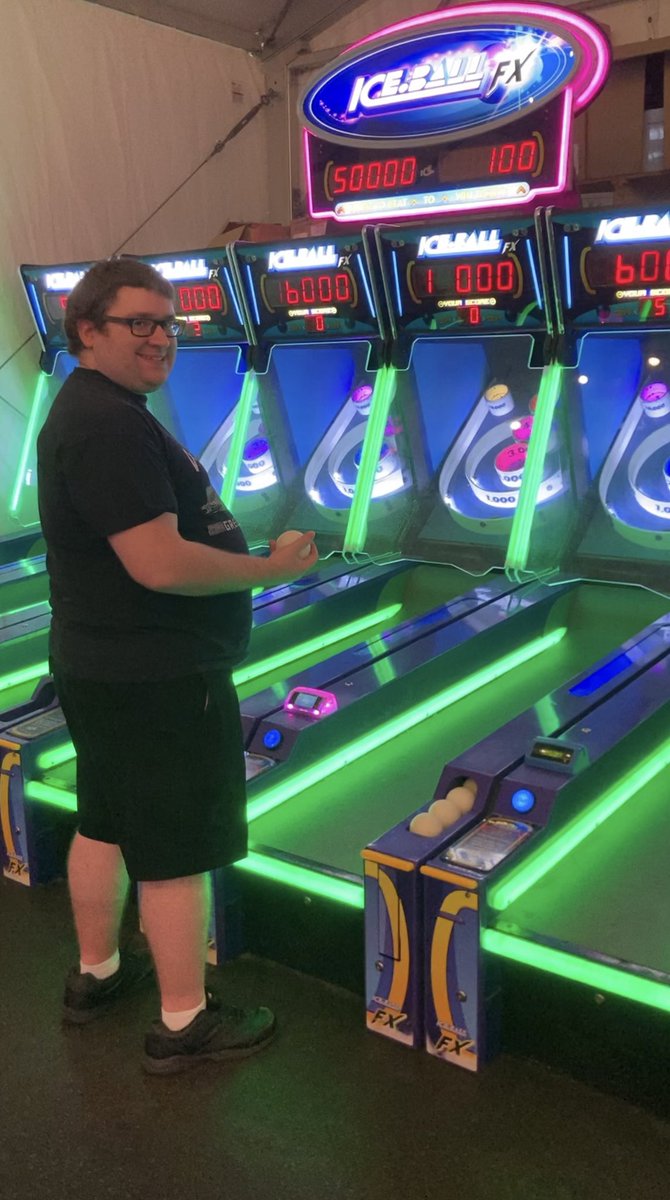 MichaelDaGaymer's tweet photo. I went out yesterday to go swimming and then took a trip to Kimball Farm playing in the Arcades and then Mini-Golfing. It was a good mental health day and just really good to get out 😄🏊♂️💰🕹️🏌️♂️⛳️ #Swimming #Swim #Pool #Arcades #Arcade #MiniGolf #Golf #MentalHealthDay #KimballFarm https://t.co/3XkkQ0qmQ6