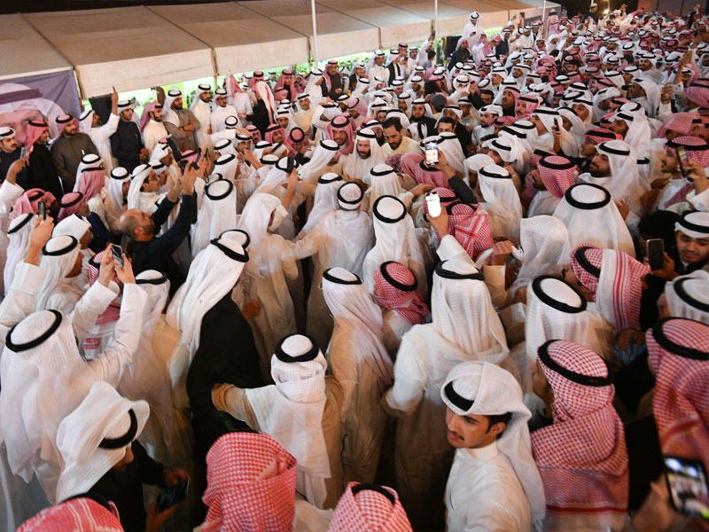 1985kuwaitt's tweet photo. #فيصل_المسلم_يطبل_للحكومه

@faisalalmuslem 

الى المرياع صاحب الهشتاق ⚠️

لاصرت  ترمي لك جبل غلطةٍ منك
وامرٍ طبيعي لارميته تصيبه

بلاه كبره وانت محدٍ درا عنْك
يزداد هيبه وانت تزداد خيبه

كبير يا دكتور وهم لن يعلموا ولن يفهموا معنى محبة الناس وتقديرهم للرجال واصحاب المواقف المشرفه مع الشعب 

واصحاب الكلمة