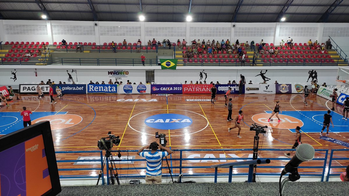 vinni_clauber's tweet photo. Já estamos por aqui!!!
Daqui a pouco tem @SampaioBasket e @lsb_oficial ao vivo no @imirante 
#PlayoffsLBF #LBF2023 https://t.co/04egx1vo0Z