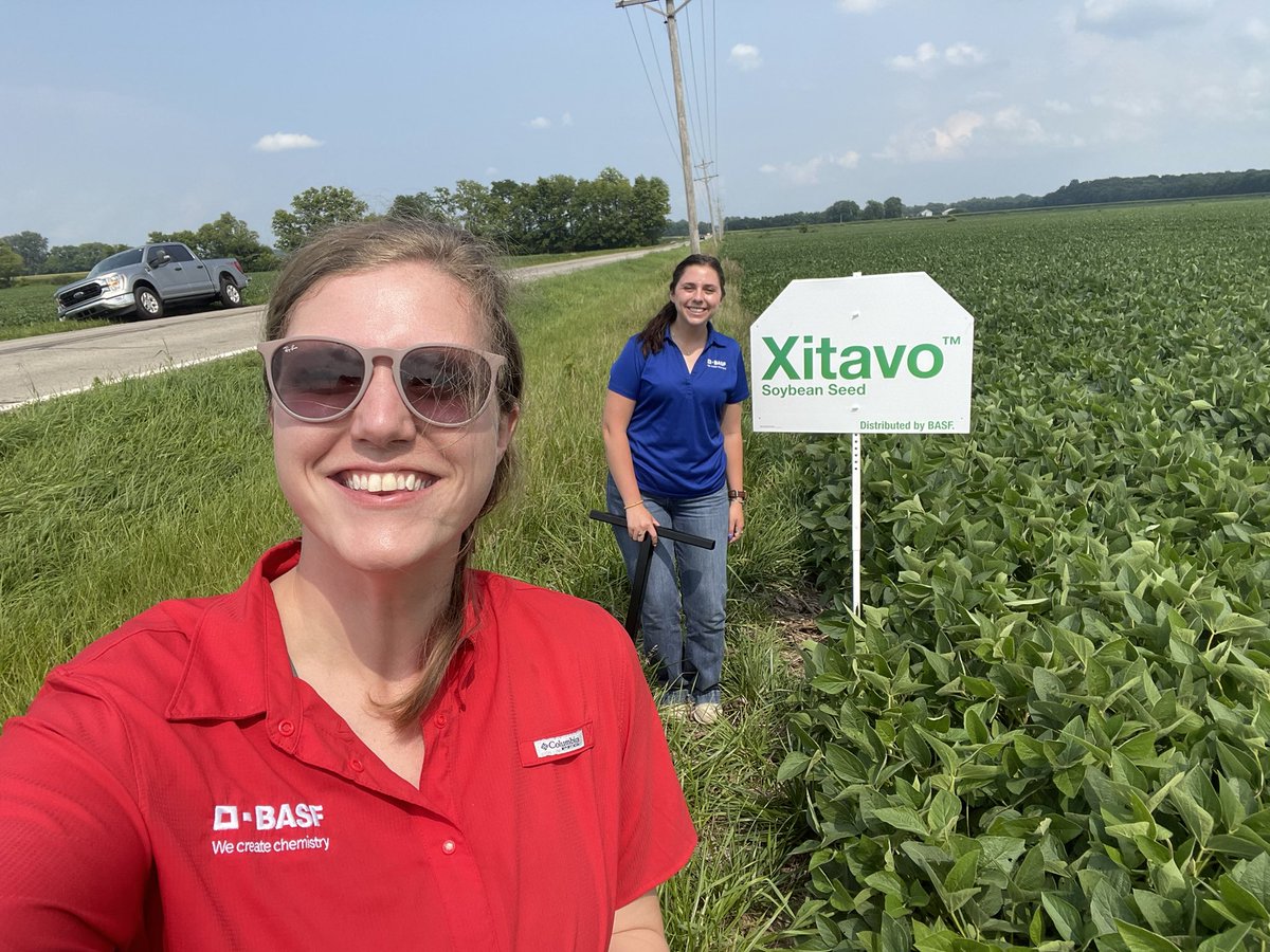 #Xitavosoybean signs going up around Ohio… it’s a rule to only sign in 90 degree heat, right?
