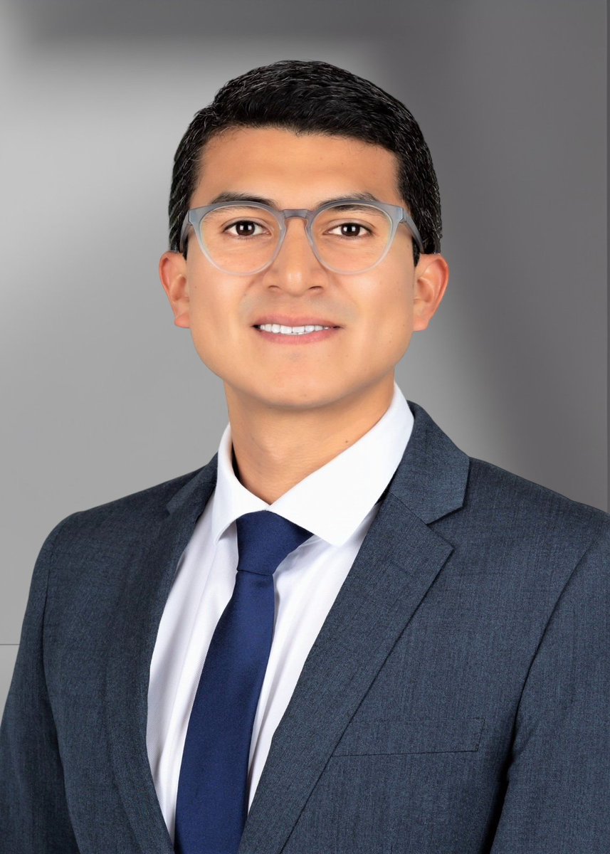 DaniEriol's tweet photo. Hi #MedTwitter!

I am Daniel, a scholar researcher at @MedUnivSC
&amp; #IMG from Ecuador 🇪🇨, applying to #Radiology 🩻 #Match2024. Excited to connect with future peers &amp; mentors!. https://t.co/nqN1HYBob9
