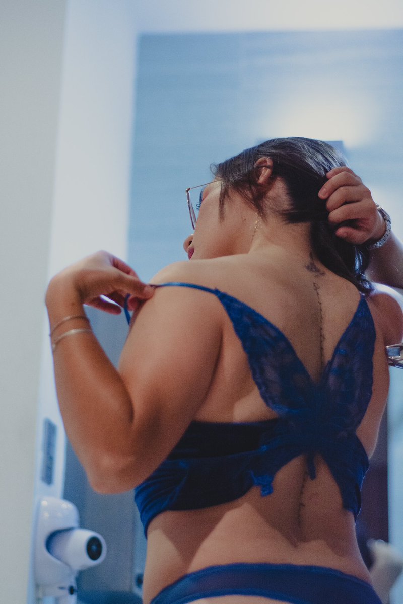 KarlaVar30's tweet photo. Let me know all your secrets🔥🥵 #xvideosِ #cdmx #futbol #fisio https://t.co/vcfW5ozstF