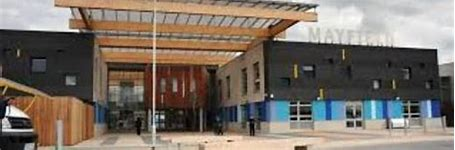 Couple pictures from our time at <a href="/Holte_School/">Holte School</a> in Birmingham a couple of weeks ago, workshops were excellent. Best bit about our time there was it was Culture day, where we got to see many different Cultural clothing being worn, Breaktime was just a sea of colour.