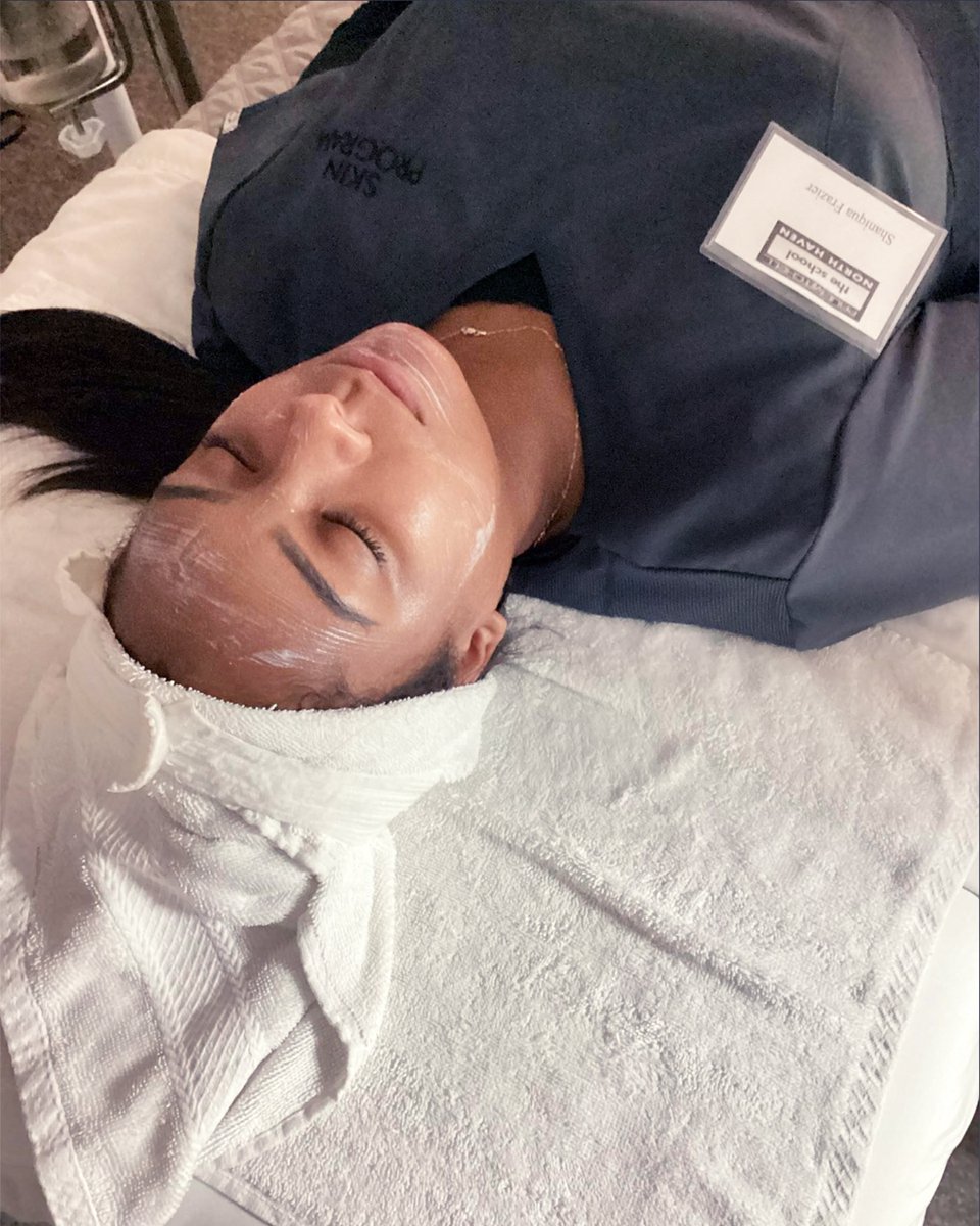 We hope your #InternationalSelfCareDay is pure pore-fection 🤍🤞📸: Paul Mitchell The School North Haven Current Esthetics Student @the.healing.siren