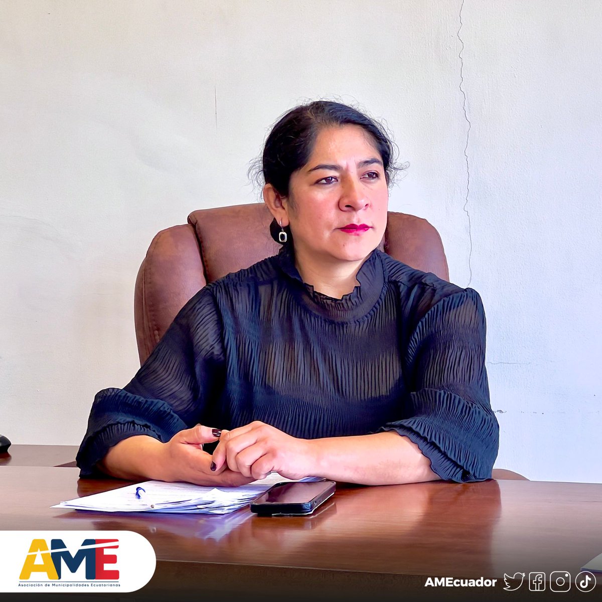 AMEcuador's tweet photo. 🧵Como punto de partida fue cerrar el convenio que en la actualidad se mantiene: “Plan de Gestión y Fortalecimiento del Patrimonio Cultural”. Posteriormente, se planificó suscribir convenios en:  turismo, planificación, levantamientos catastrales, entre otros.🤝
#SomosEcuador https://t.co/9TAxTR6yHb