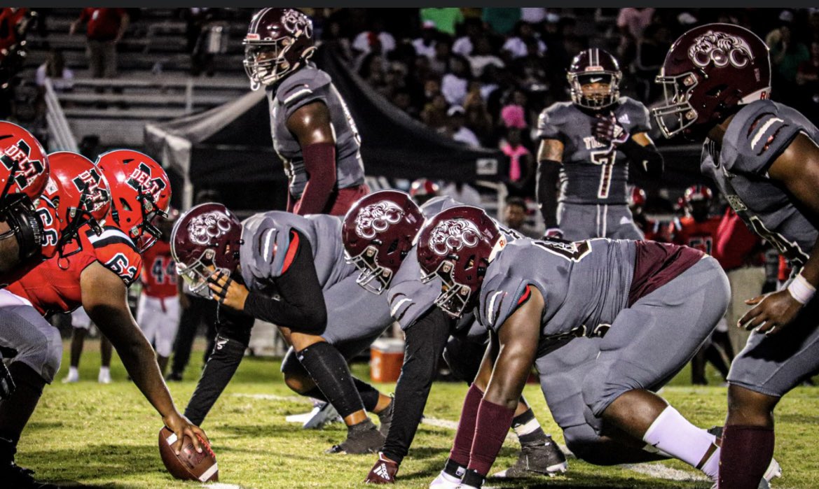 LondenButler's tweet photo. #AGTG After a great conversation with @Metcalf79 I’m blessed to receive an offer from @CoahomaFootball 💫🏈 https://t.co/iwCK4wRAi9