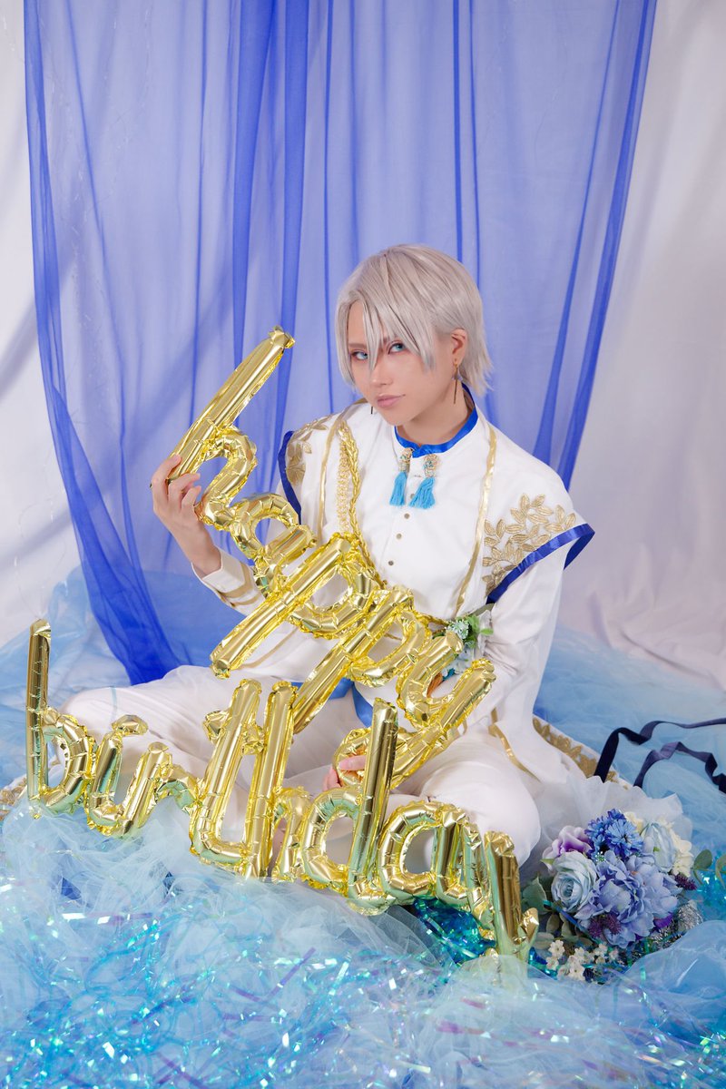 gh_ksrg's tweet photo. 🌈🕒 💧 cos

誕生日おめ😎 https://t.co/a7B6bniKgn