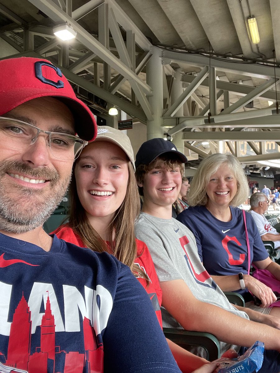 Go Guards from the Hille crew!  #fortheland