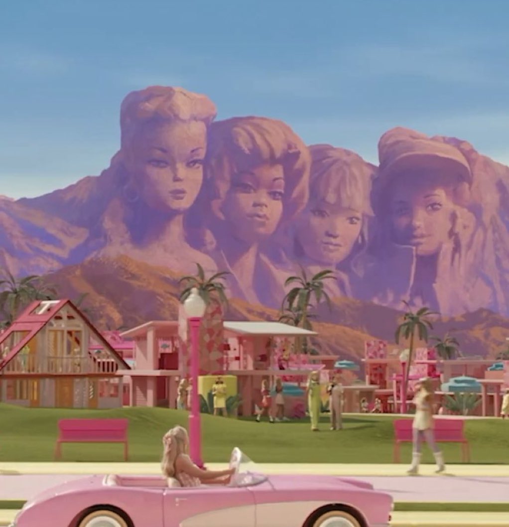 smintyschiffer's tweet photo. who’s on the drag race mount rushmore https://t.co/gbsxBibBFK