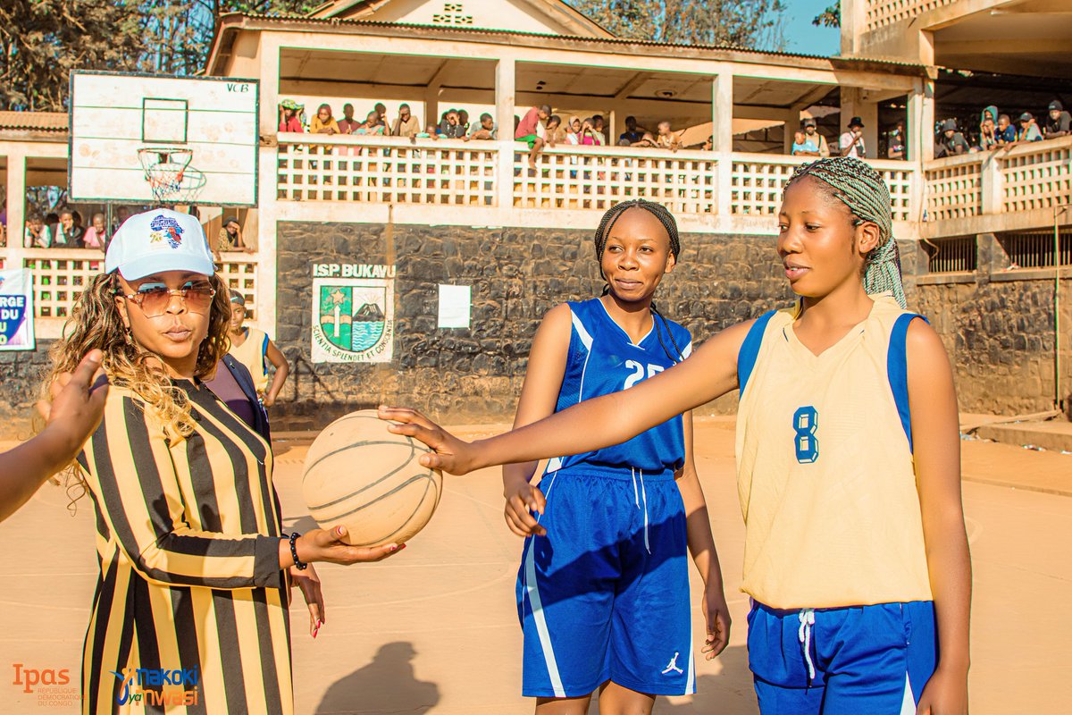 YvesMakelele's tweet photo. Pour le 20ième anniversaire du Protocole de MAPUTO, la DPS Sud Kivu a été représentée par Dr Nadia du @PNSA Sud Kivu et la Division du Sport était représentée,@IpasRDC ,@Mulunda_JC, #ProtocoleDeMaputo20ans, @Asrjrdcongo https://t.co/03Ud1KtCJ0
