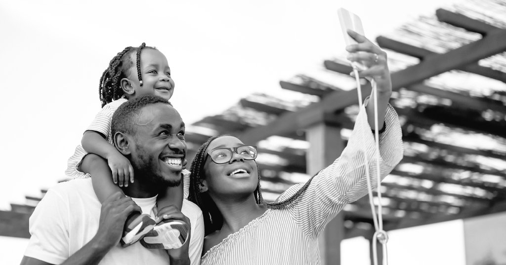 Ben_ventureBv's tweet photo. "Kuna watu waliweka viburi pembeni katika mahusiano yao na sasa wana famllia. Muda mwingine kiburi kisiwe kikubwa kuliko mahusiano yako".
#Pointtonote https://t.co/2NX7ycmQIf