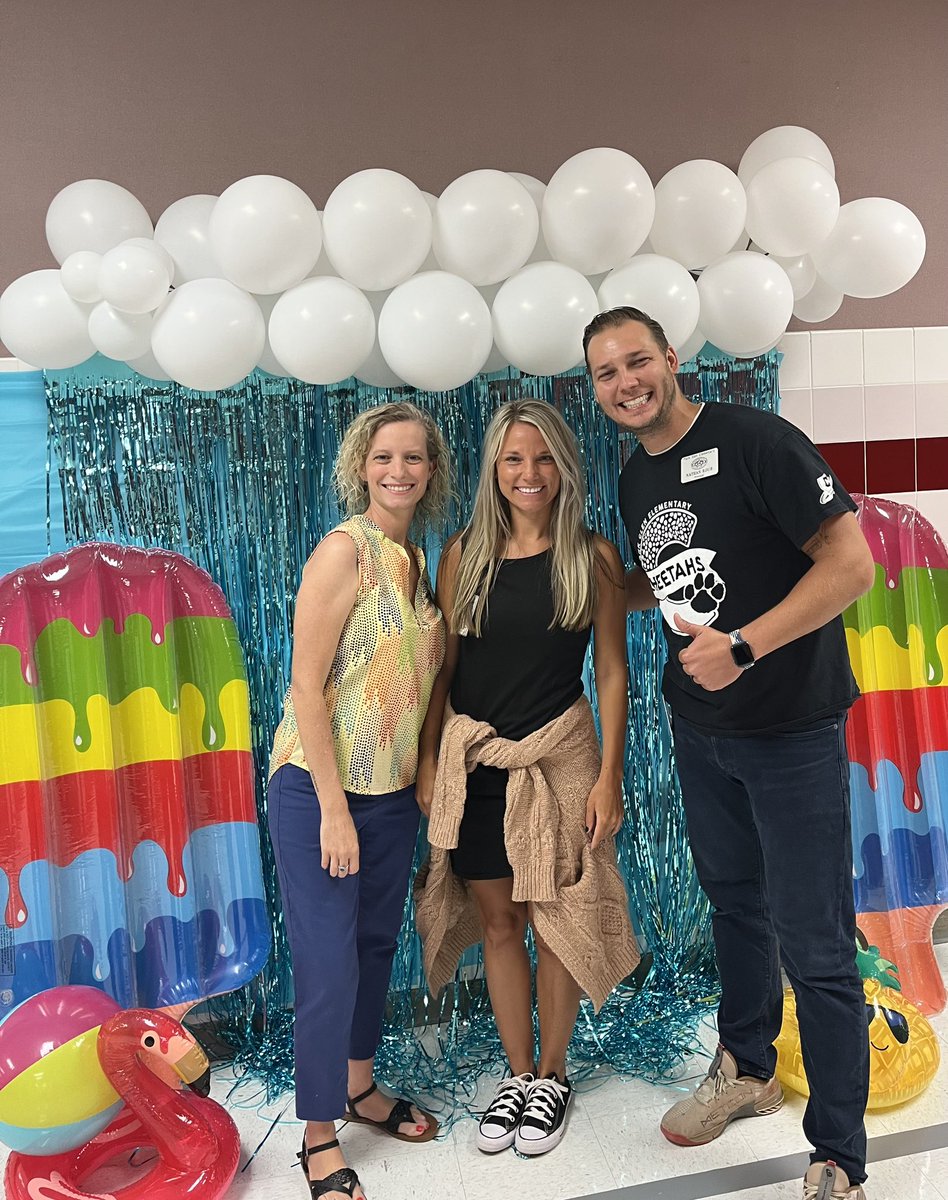 THE @ParkGlenES admin team is back in the building!