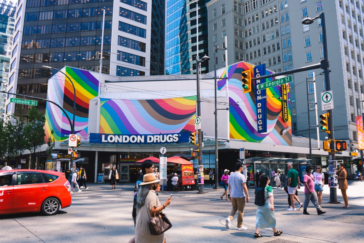 Downtown Van just got more colourful! Thank you to GWL Realty, @LondonDrugs, and @tomleemusic for letting us use their space to install this stunning pride banner!