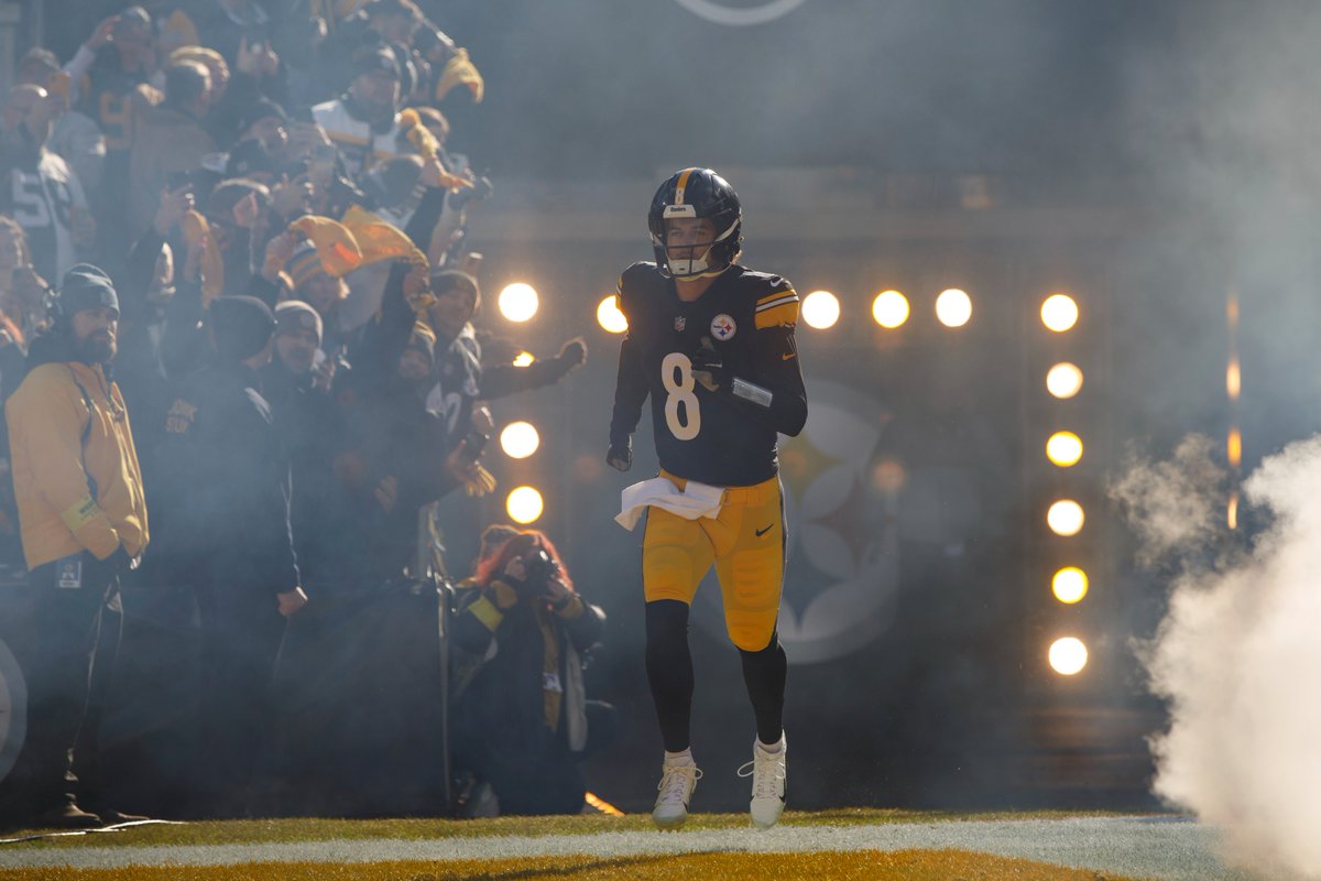 RT @FDSportsbook: Name a player that's going to shock people this NFL season.
I'll start: Kenny Pickett https://t.co/88jlEqRJMG
