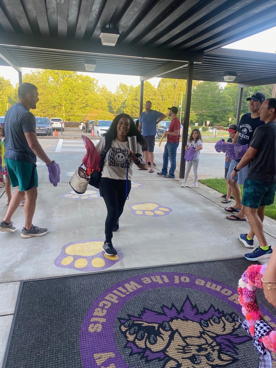 MacedoniaElem's tweet photo. Thank you to our fabulous Macedonia dads and students for welcoming our teachers and staff this morning! We are so excited to have our wildcats back and watch them SHINE this year! 💜💛🌟 #onevoiceonevision #mesfam #ccsdfam https://t.co/sv0gVhFyXf