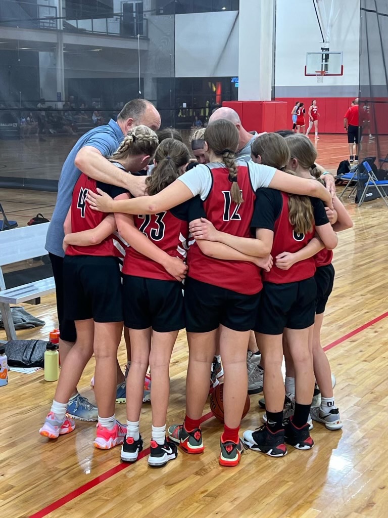troywade3434's tweet photo. Was blessed to coach these outstanding young women for the past three years. They have come so far. Great families, incredible competitors. Futures are bright. Thanks ladies. It was so much fun.
4-1 this weekend playing up an age group.
@MVEclipseBball https://t.co/UTFcv3NtSb