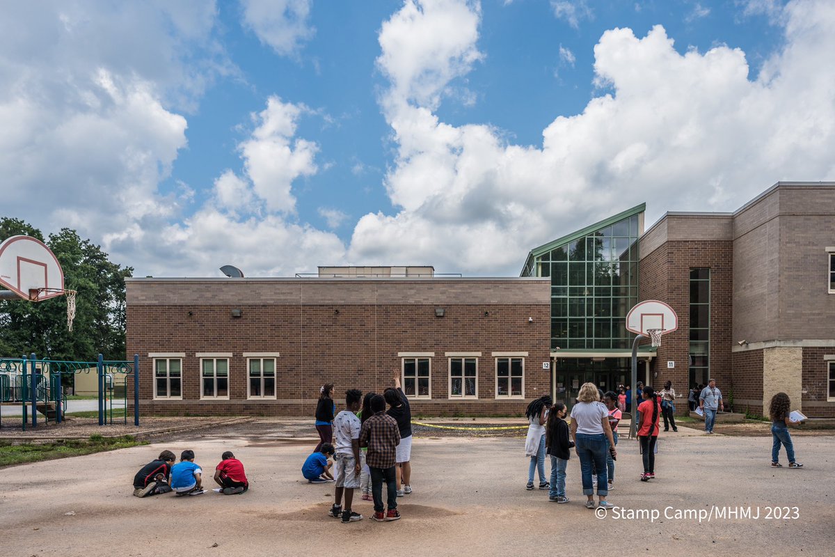 j_sacapano's tweet photo. It was a nice day to go outside &amp; finish our GLOBE activity (Cloud Watch).  #STAMPCAMP Campers learned about the types of clouds &amp; explored its connections to cloud cover &amp; weather. In other news, campers received freebies/Kitz today! #PGCPSTitle1 #Title1Proud #SummerSTAMPCAMP https://t.co/B3IUR3xbys