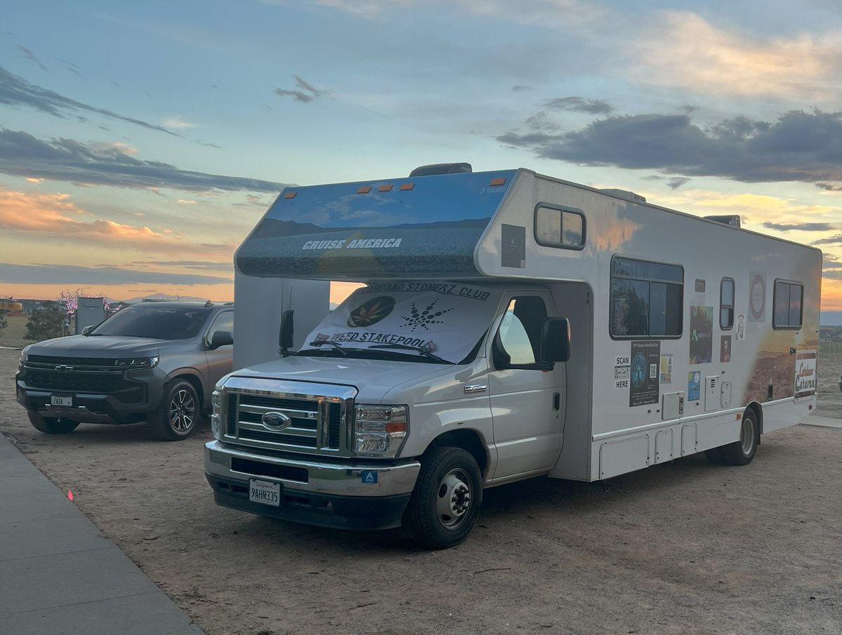 Flawwed1Art's tweet image. 13/15 📅 Time to execute the plan! Website design, RV acquisition, roadshows, and community meetups await. Let's make every moment count! ⏳
#ExecutionTime #CardanoJourneyBegins