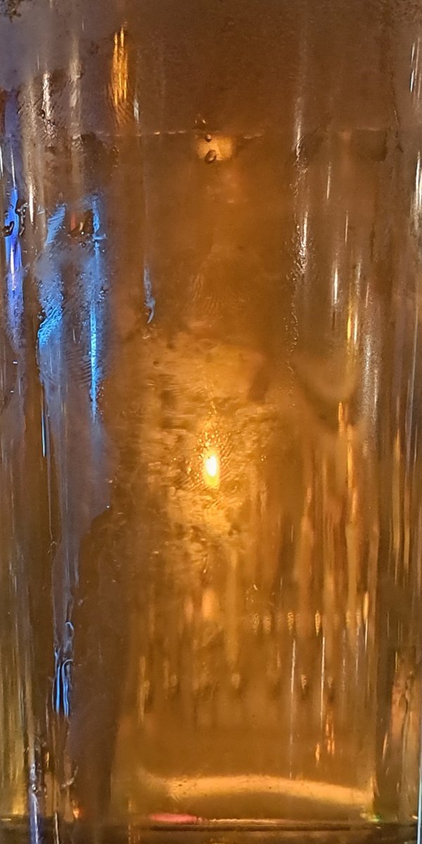 stephenMforrest's tweet image. They portion control #AtTheBar, and so I expected a double IPA to be in a smaller glass.
Hop &amp;amp; Sting Hop Kash Bigosh IPA ... The Bar say DIPA, taste test says clearly not.
@hopandsting