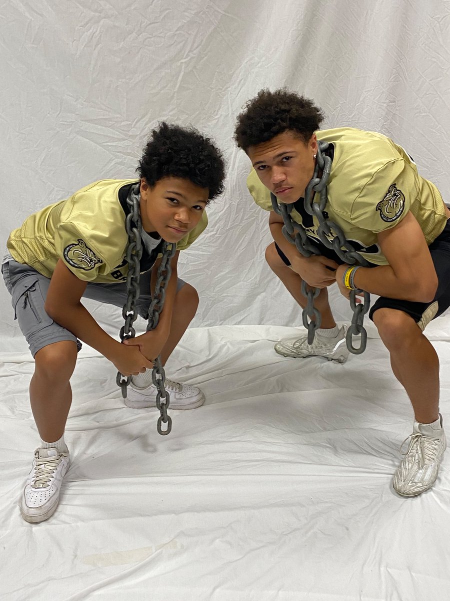 Thank you for a great camp <a href="/CoachP_Irish90/">Coach P</a>  I learned a lot and look forward to being back on campus. <a href="/FalconsFB1/">Perry Meridian Falcons Football</a>