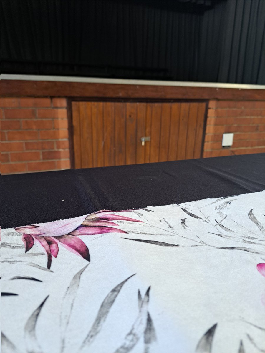 TheunisCB's tweet photo. Back at it...thank you for inviting me!
#music #adjudication #Singing #CHOIRS #Pretoria #musicianlife #ucount #Eistedfodd #musicdevelopment #singer #musician https://t.co/BczXxDjwbv