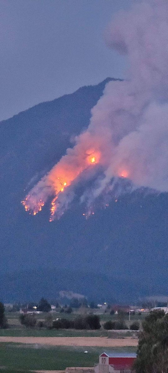Orphanespresso's tweet image. Pic we just rec'd from our daughter of the fire.  #Arlee #mtfire