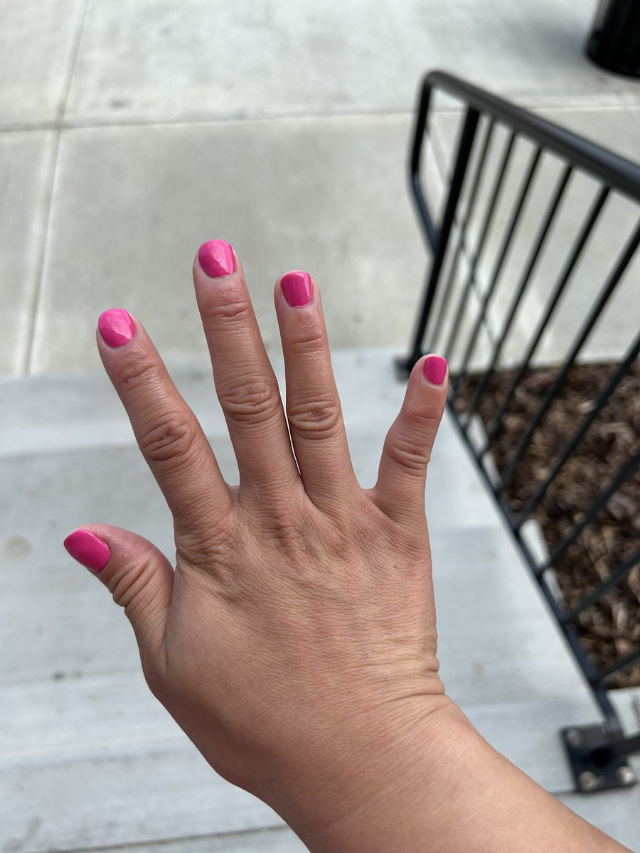 Lillian T tweet media