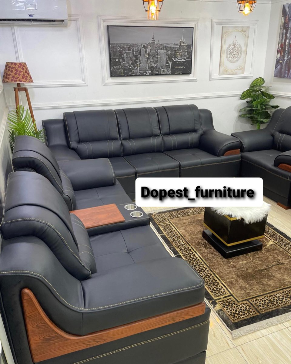 🚨OFFER OFFER OFFER🚨

▫️Sofa set 3:2:1:1
▫️Ipo dukani ✅
▫️Material: Fiber, spring, sofa belt, Leather grade A, pamoja na magodoro Dodoma 

☎️Call or WhatsApp 0656300532