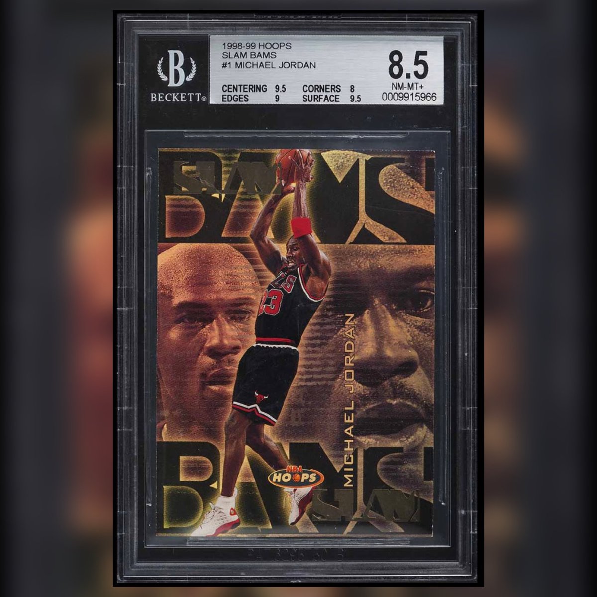 The countdown continues… the #12 best item in my collection.

Michael Jordan 1998-99 Hoops Slam Bams /100 BGS 8.5

A few thoughts on this one - (1/) https://t.co/Aqu1lqmhEL