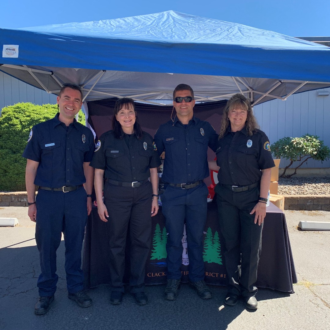 clackamasfire's tweet image. We had a great time at Day in Damascus. Thank you to everyone who came out to support us and all who donated to the @MDAorg #FilltheBoot!  

📸: Public Educator Owen #community #communityengagement #hereforyou #musculardystrophy #ALS #firefighters