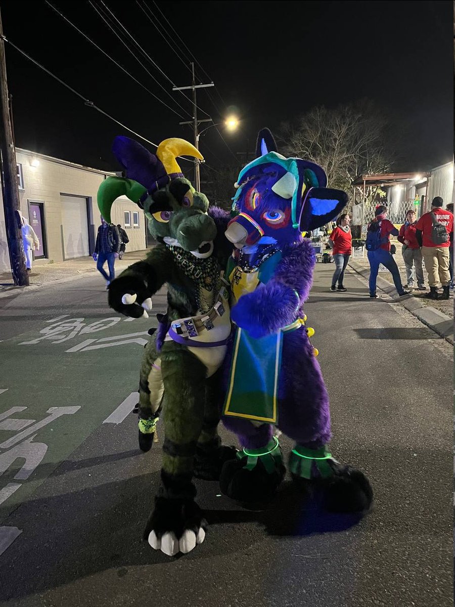 Krewe of Awoux 🐾 tweet media