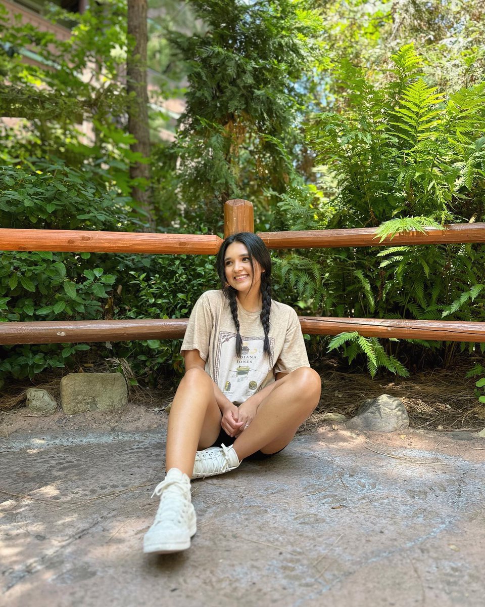 BoxLunchGifts's tweet photo. Commemorate the Rare Antiquities Exhibition of #IndianaJones findings with our exclusive tee 🪨 #GetSomeGiveBack https://t.co/pZlYX5zbh8
📸 IG @//_andreagabrielle https://t.co/SAxVU7Kdi9